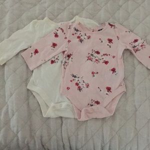 Gap 3-6 onsies
